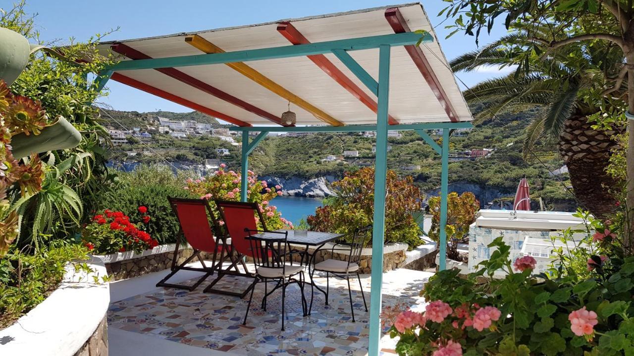 L'Incanto Di Cala Feola 폰차 외부 사진